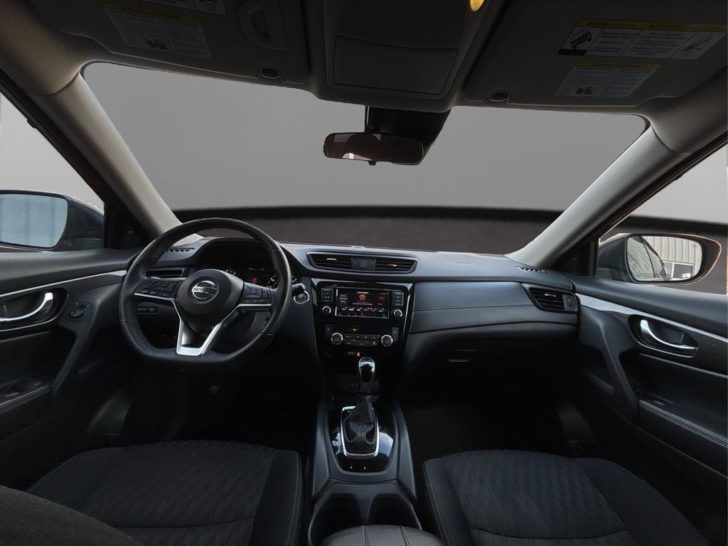 Used 2019 Nissan Rogue SV image 27