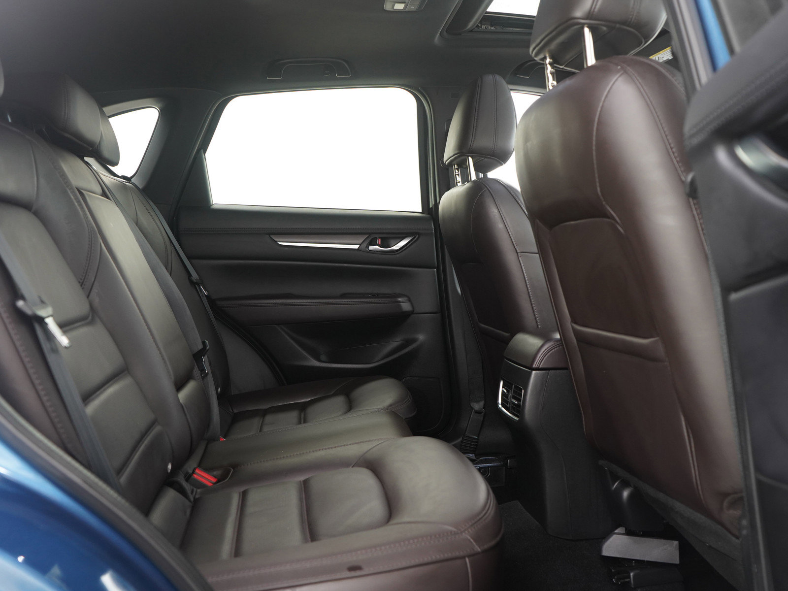 Used 2022 MAZDA CX-5 Signature image 12