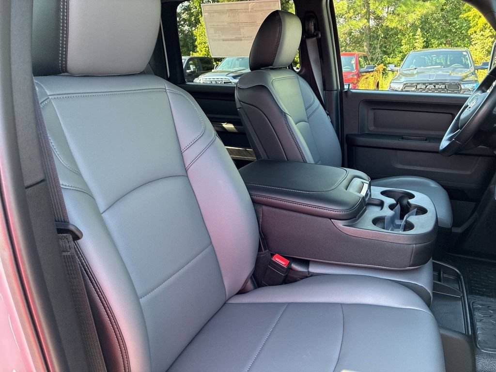 New 2026 RAM 3500 Tradesman AWD/4WD image 31