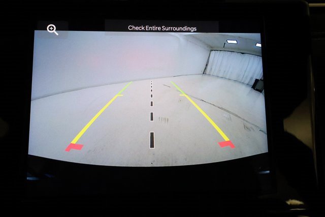 Used 2023 Jeep Grand Cherokee Altitude image 17