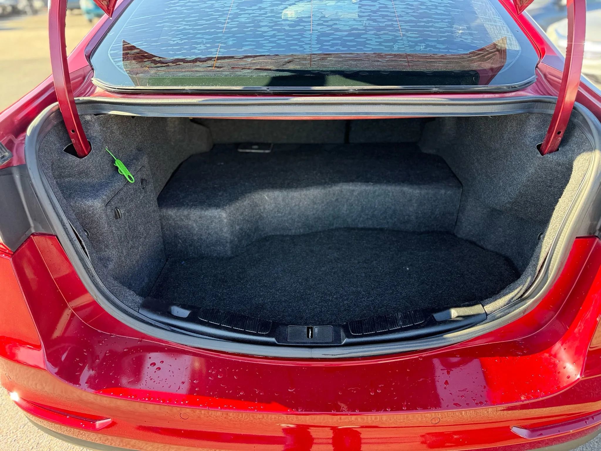Used 2019 Ford Fusion SE FWD image 17