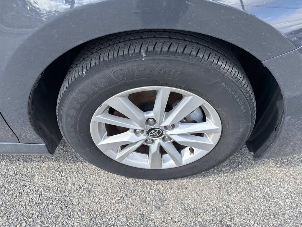 Certified 2025 Toyota Camry LE image 10