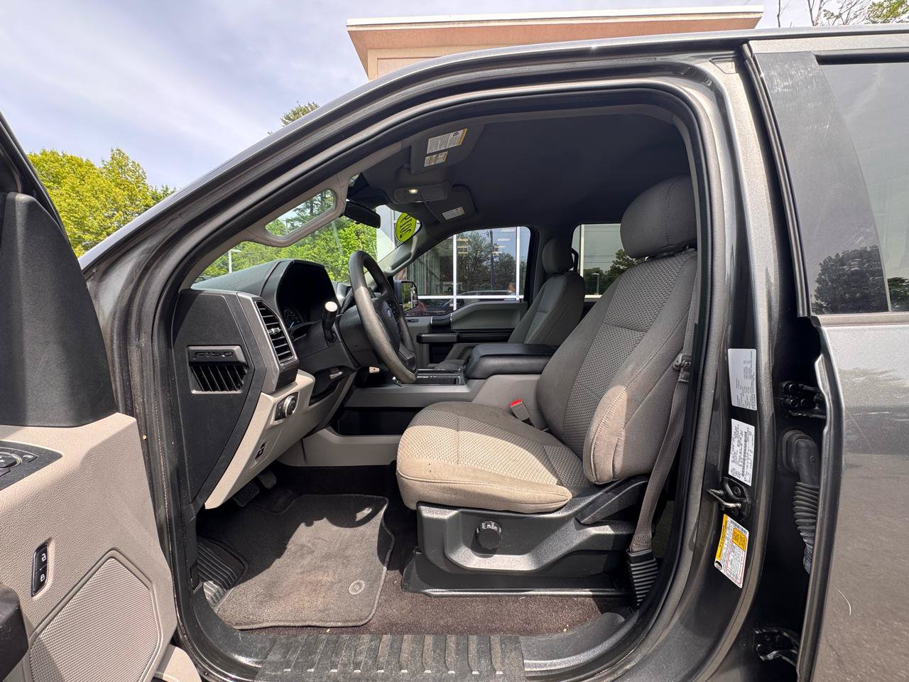 Used 2019 Ford F150 XLT AWD/4WD image 18