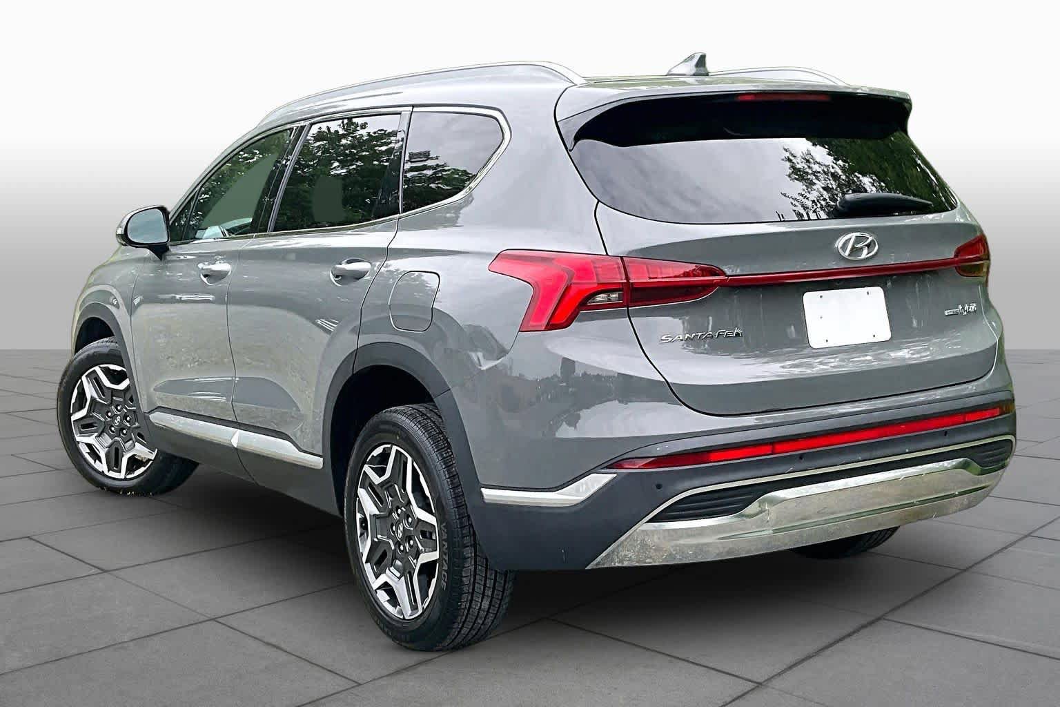 Used 2023 Hyundai Santa Fe SEL Premium w/ Cargo Package AWD/4WD image 12