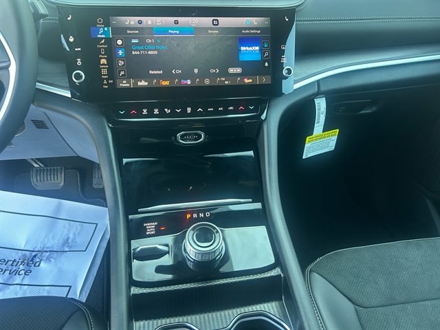 New 2026 Jeep Grand Cherokee Altitude image 11