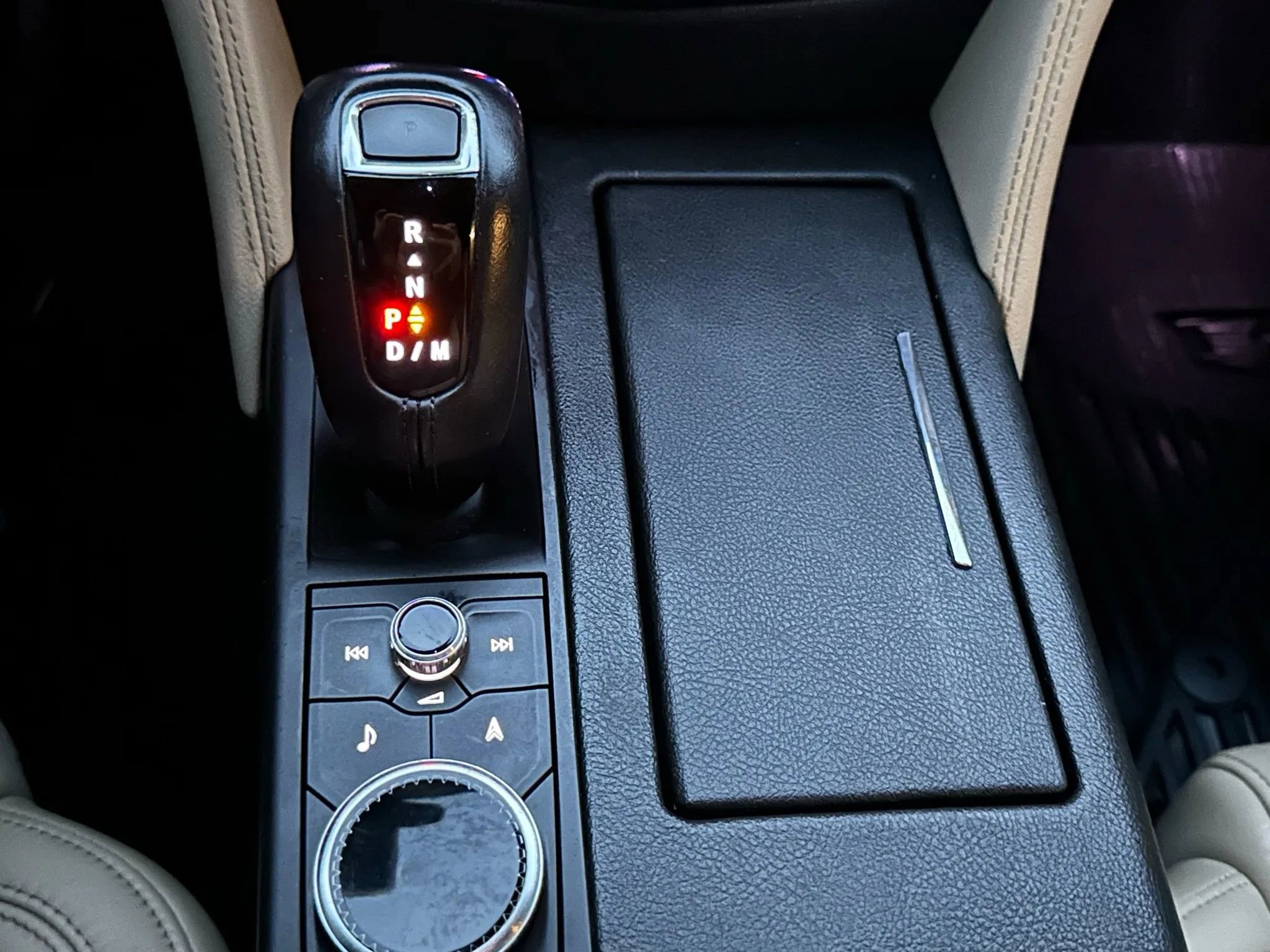 Used 2019 Cadillac CT6 Luxury w/ Driver Awareness Package image 27