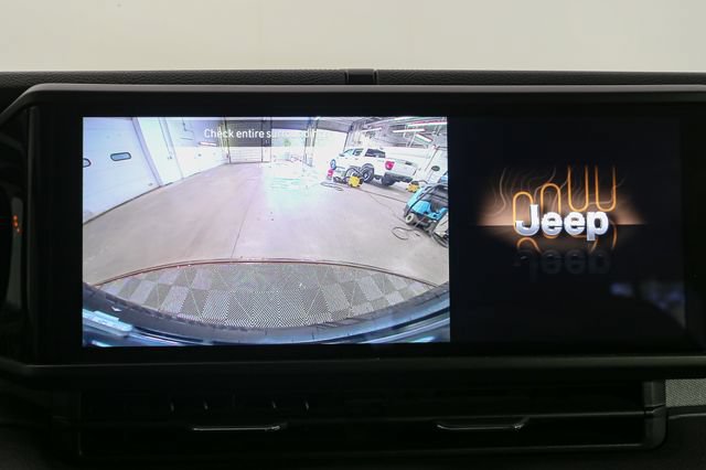 Used 2024 Jeep Wrangler Unlimited Sport AWD/4WD image 24
