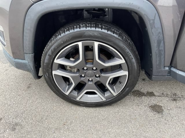 Used 2020 Jeep Compass Limited AWD/4WD image 19