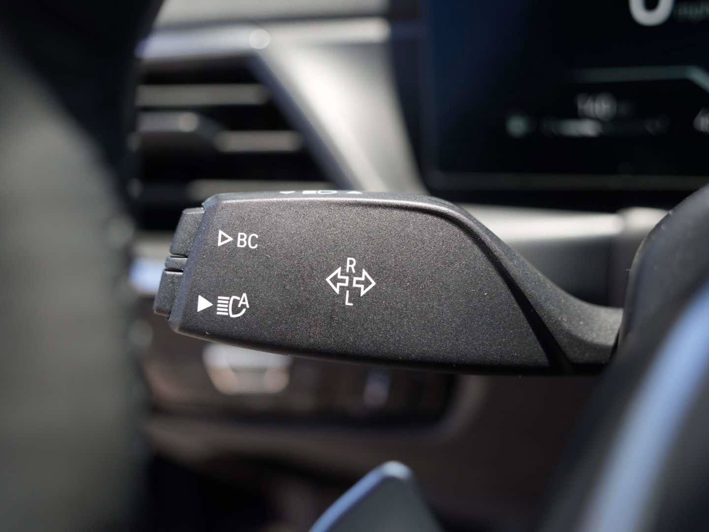 Used 2024 BMW M240i Coupe w/ Premium Package RWD image 24