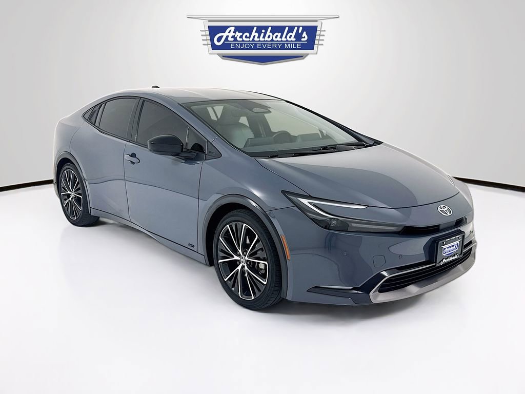 Used 2023 Toyota Prius XLE