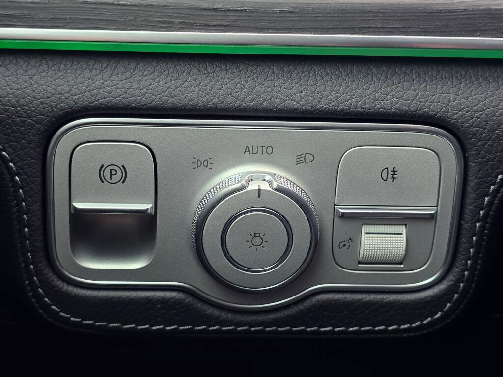 New 2026 Mercedes-Benz GLS 580 4MATIC image 36