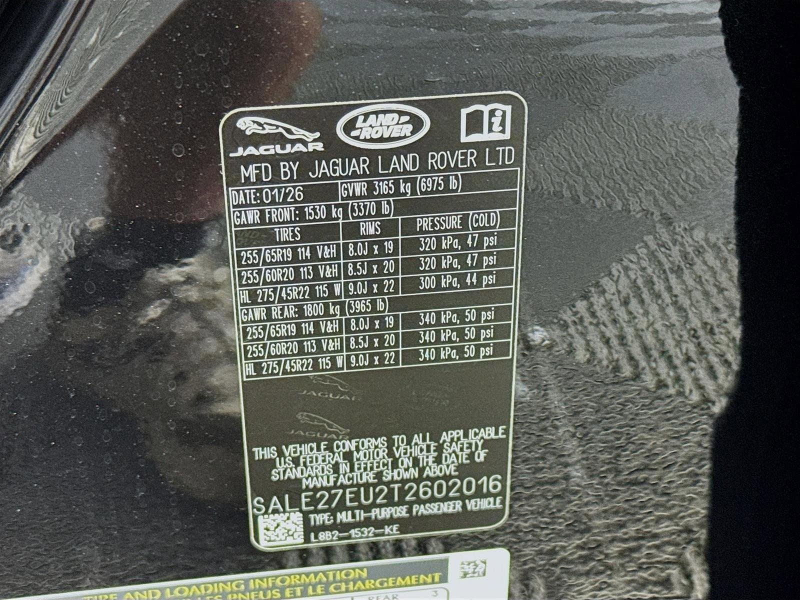 Used 2026 Land Rover Defender 110 X-Dynamic SE AWD/4WD image 34