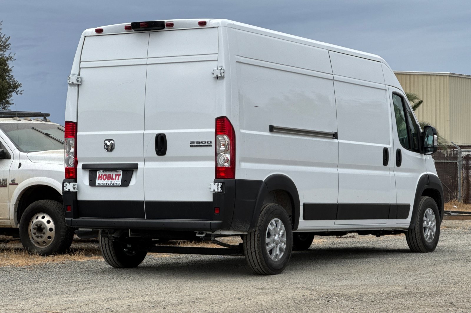 New 2026 RAM ProMaster 2500 w/ Quick Order Package 22G SLT image 3