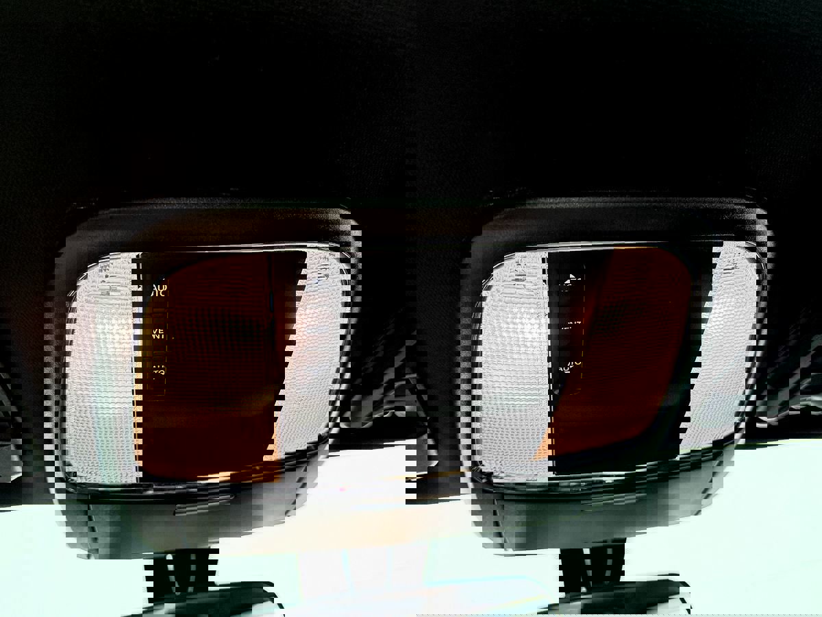 Used 2019 Dodge Charger SXT w/ Leather Interior Group RWD image 35