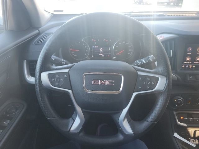 Used 2024 GMC Terrain SLE image 16