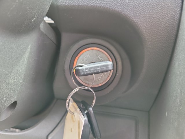 Used 2018 Nissan Frontier PRO-4X AWD/4WD image 29