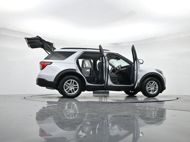 Used 2026 Ford Explorer Active image 49