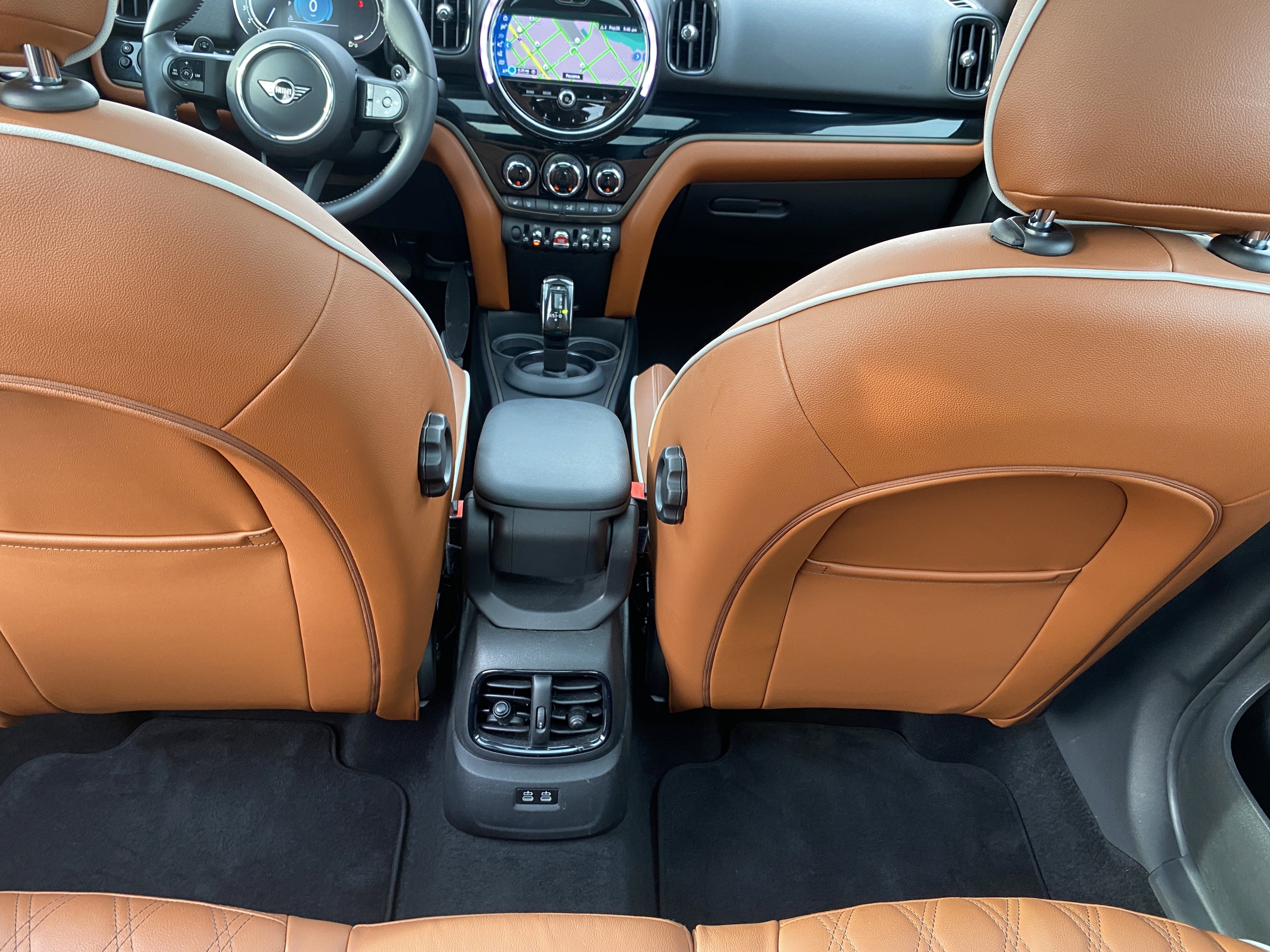 Used 2023 MINI Cooper Countryman S w/ Signature Upholstery Package image 16