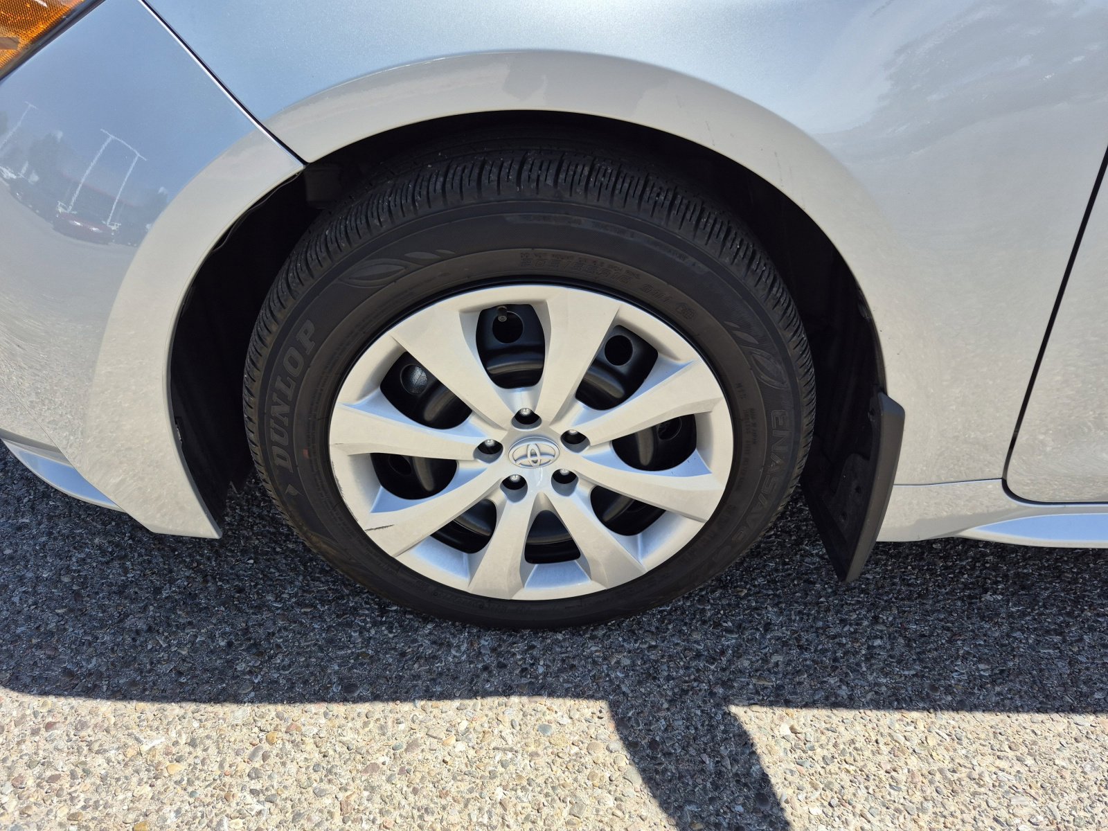 Used 2026 Toyota Corolla LE FWD image 24