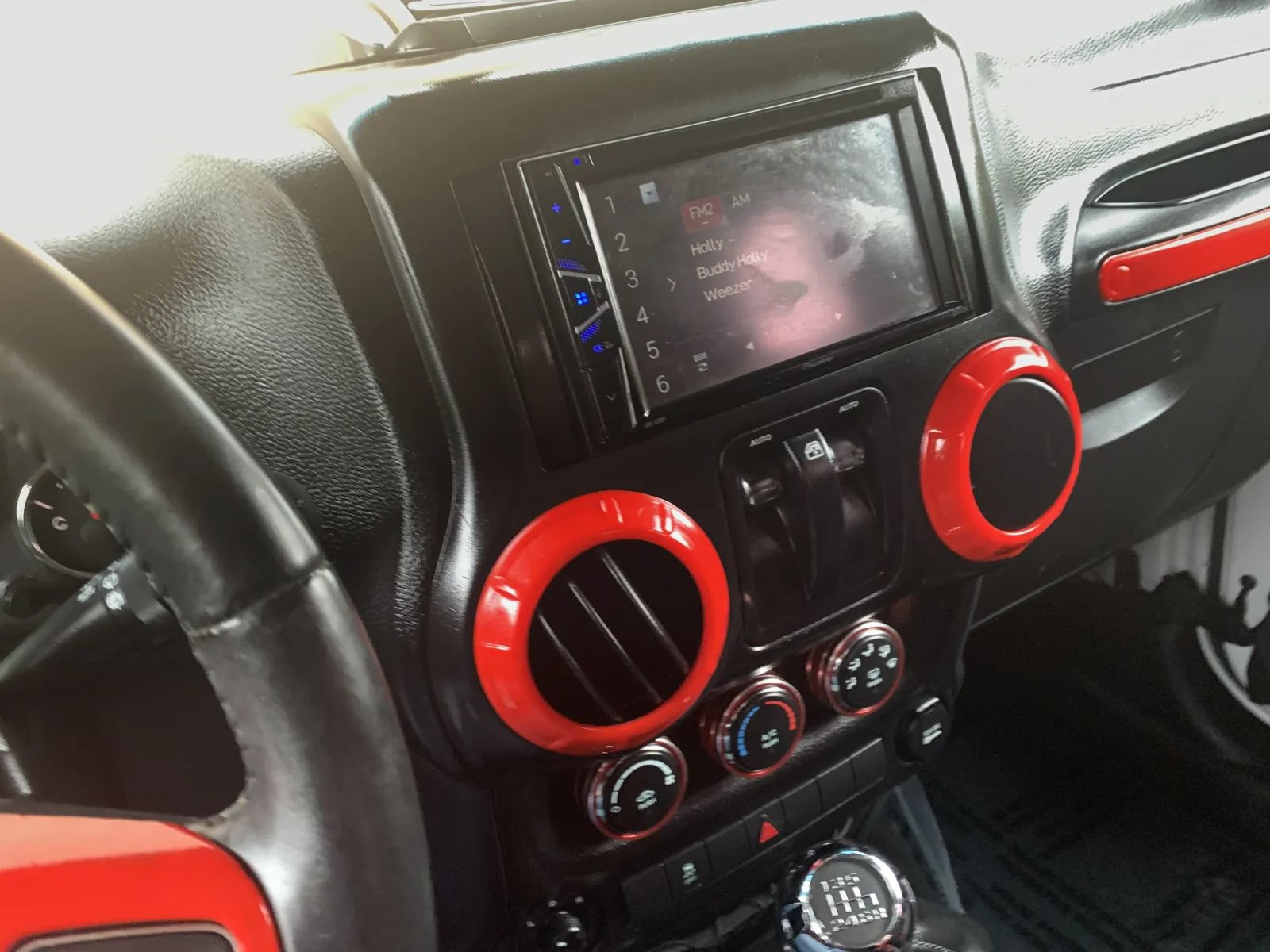 Used 2017 Jeep Wrangler Sport w/ Quick Order Package 23S AWD/4WD image 18