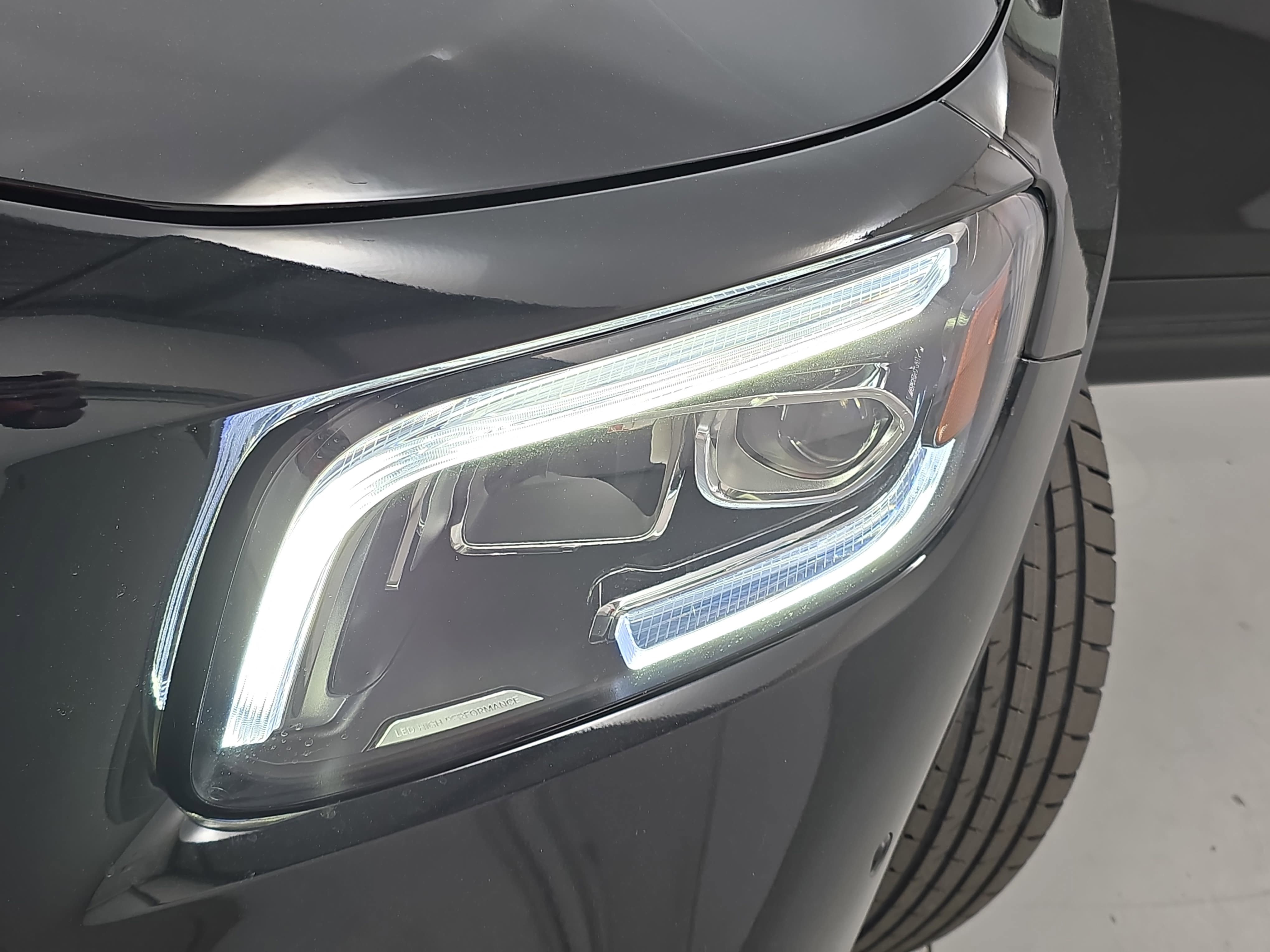 Certified 2023 Mercedes-Benz GLB 250 image 32