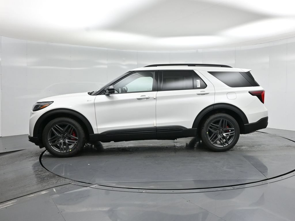 New 2026 Ford Explorer ST-Line w/ ST-Line Street Pack RWD image 30