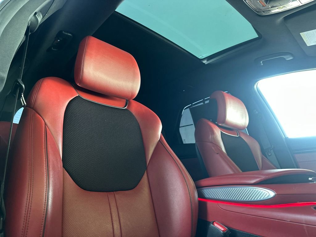 Used 2023 Genesis GV70 2.5T Sport Prestige w/ Sport Prestige Package image 17