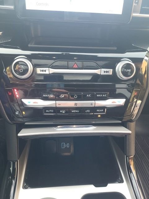 Used 2022 Ford Explorer ST w/ ST Street Pack image 16
