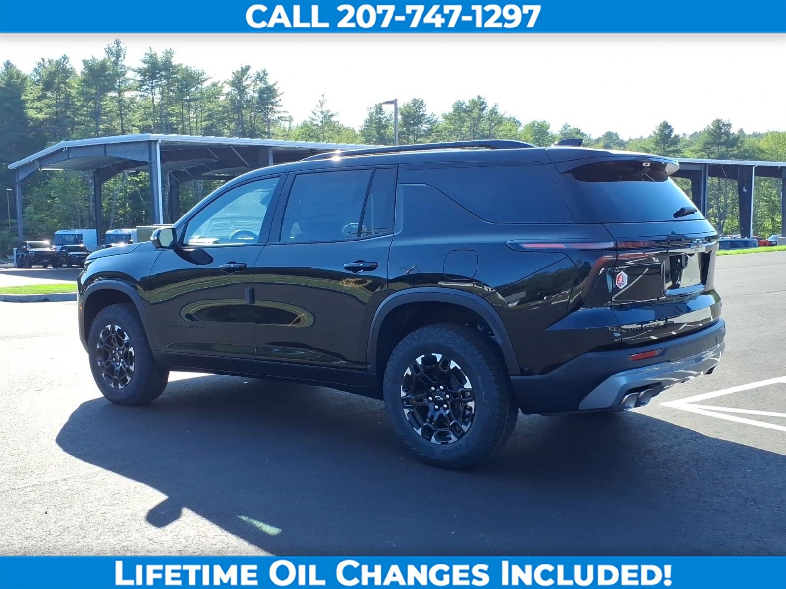 New 2027 Chevrolet Traverse Z71 w/ Enhanced Driving Package AWD/4WD image 7