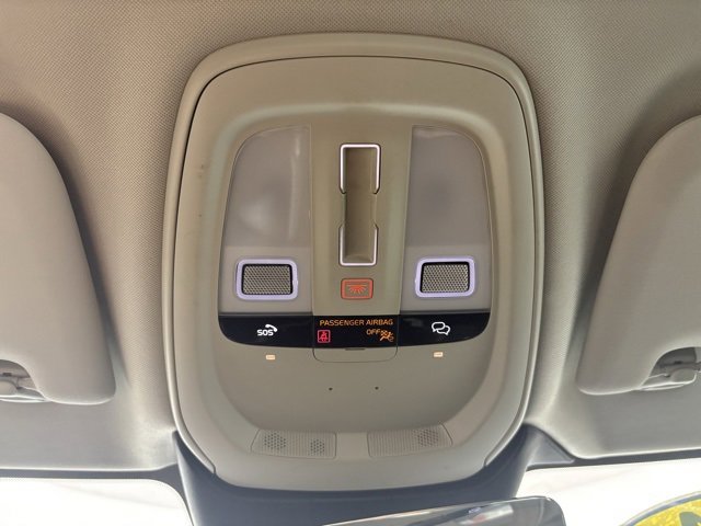 Used 2024 Volvo S60 B5 Plus image 17