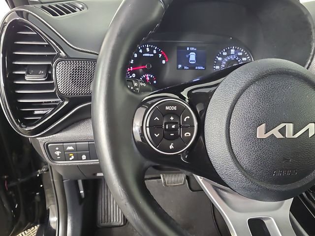 Used 2022 Kia Soul EX FWD image 27