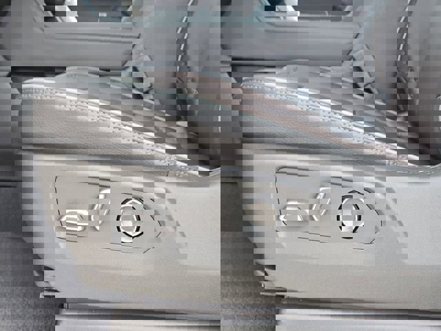 New 2026 GMC Sierra 2500 Denali w/ Denali Reserve Package AWD/4WD image 17