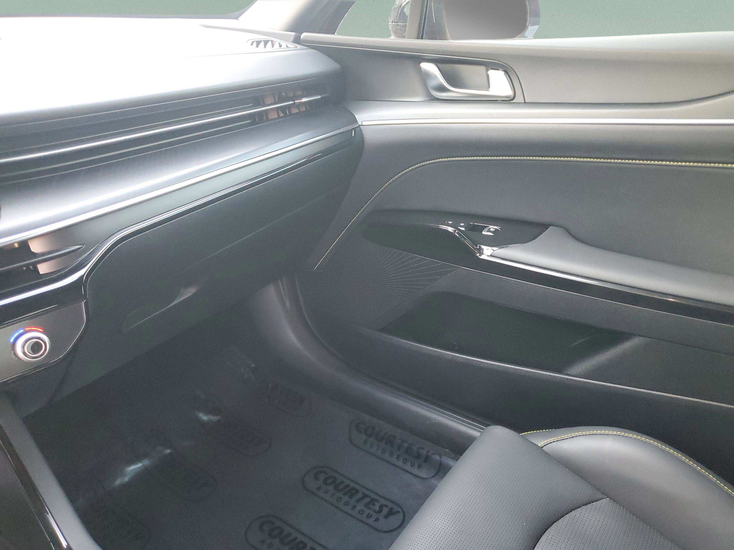 Certified 2025 Kia K5 GT image 26