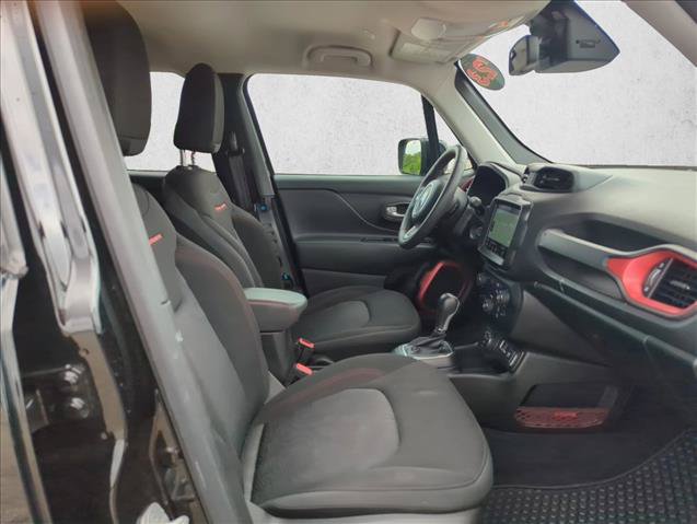 Used 2023 Jeep Renegade Trailhawk AWD/4WD image 22