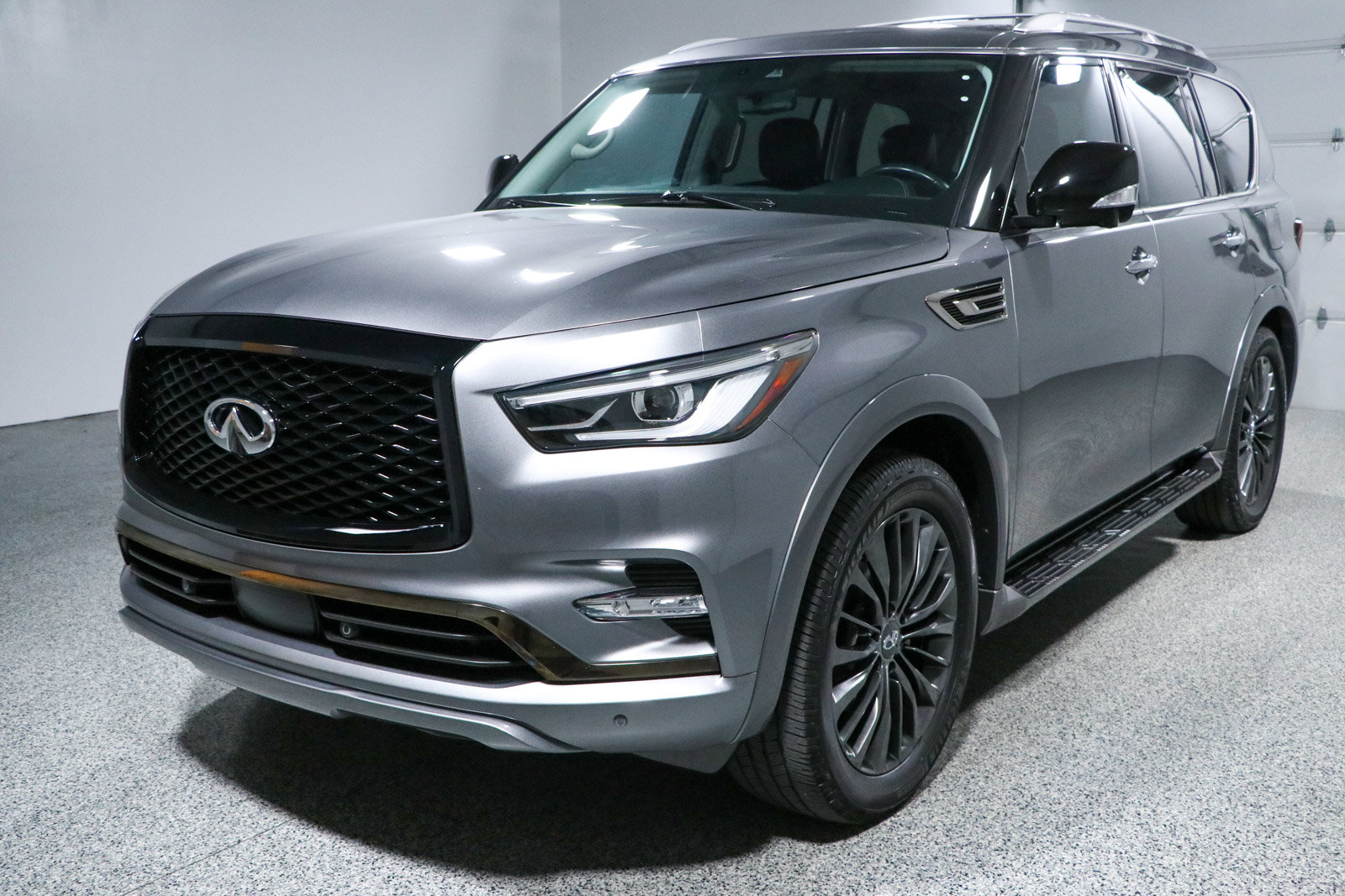 Used 2021 INFINITI QX80 Premium Select w/ Cargo Package RWD image 36