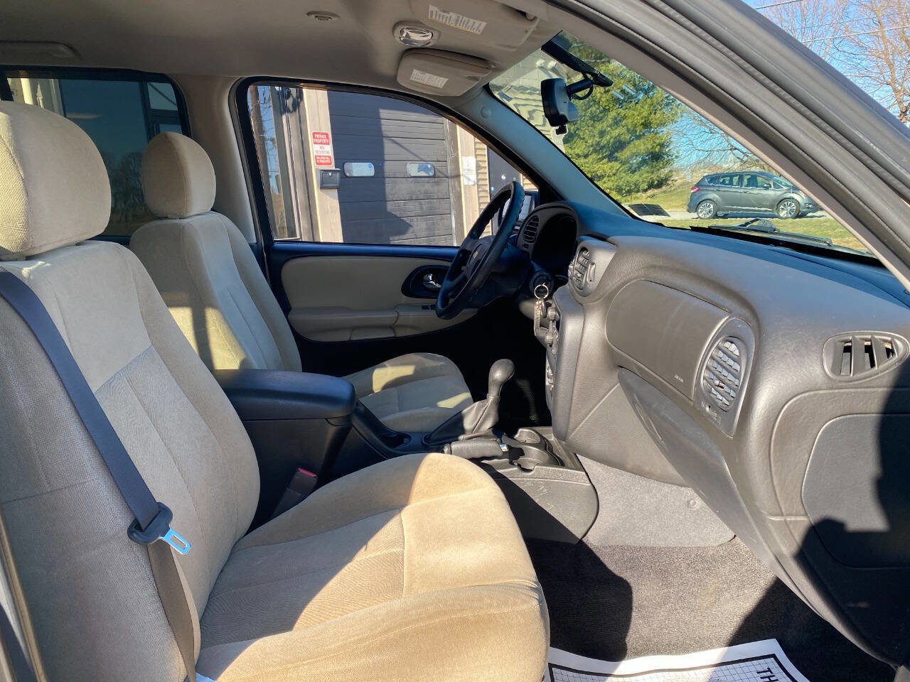 Used 2005 Chevrolet TrailBlazer LS w/ LS Preferred Equipment Group image 28