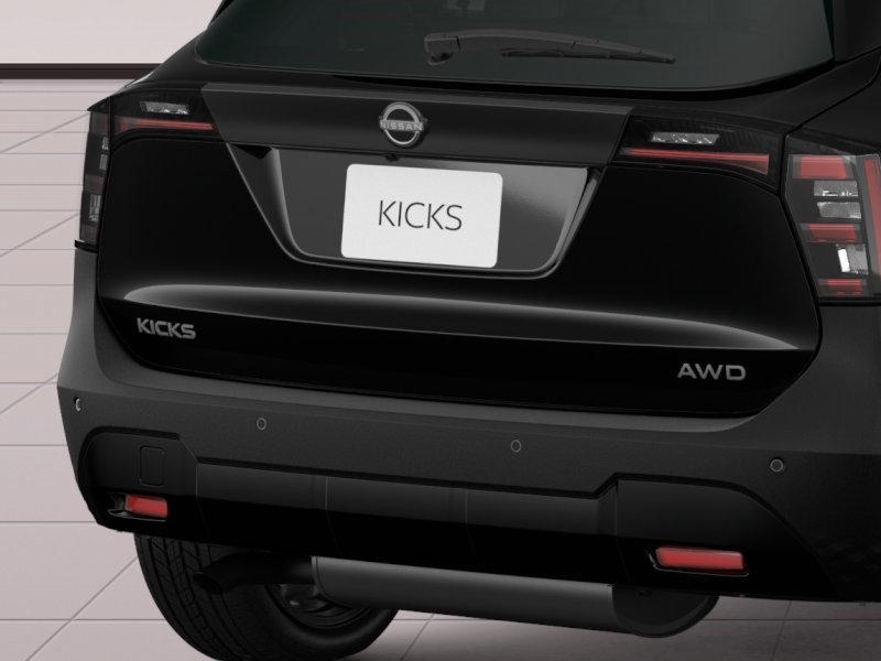 New 2027 Nissan Kicks SR w/ SR Premium Package AWD/4WD image 14