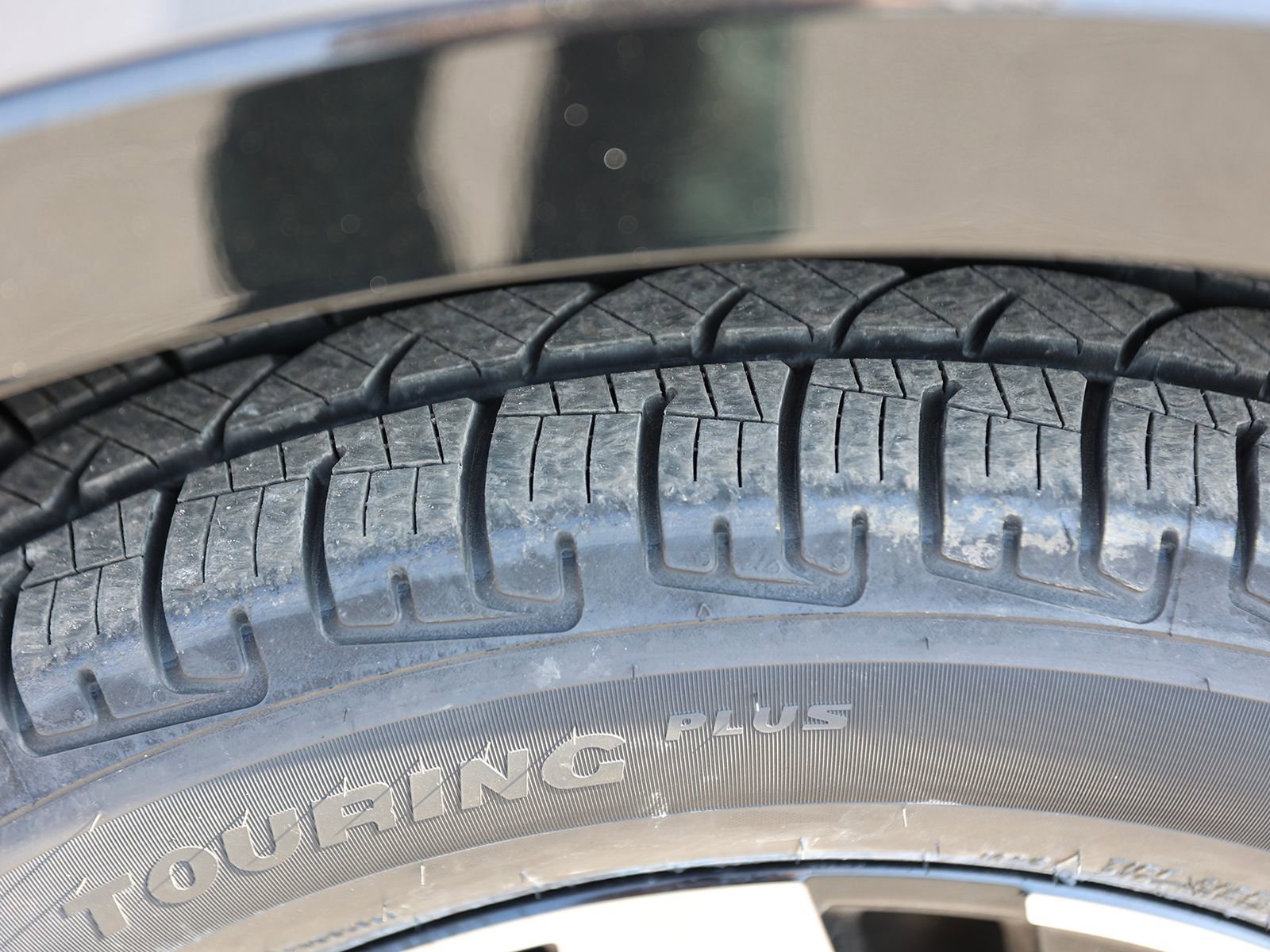 Used 2023 Kia Sorento S image 11