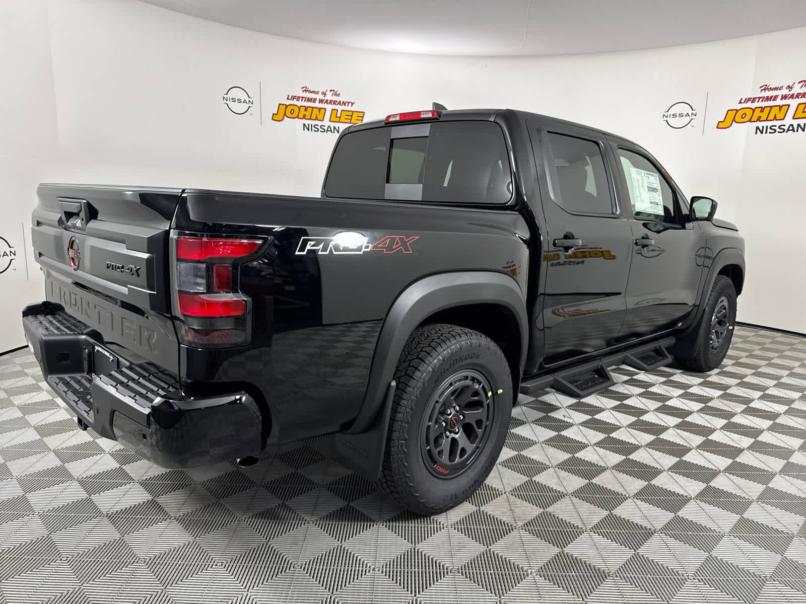 New 2026 Nissan Frontier PRO-4X image 6