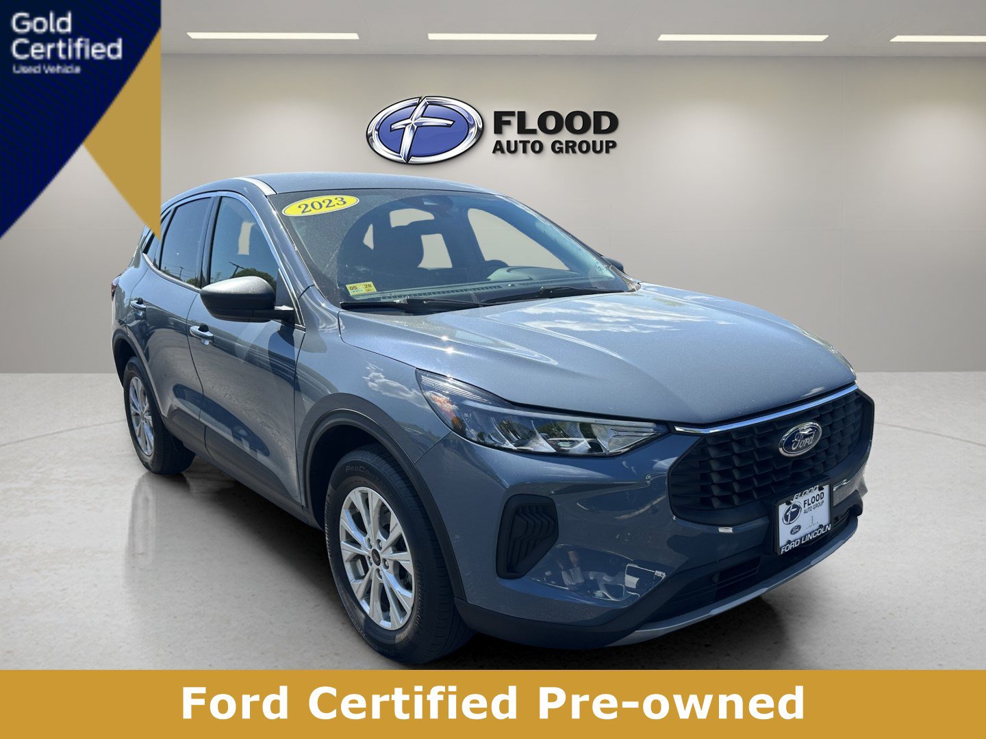 Used 2023 Ford Escape Active AWD/4WD image 1