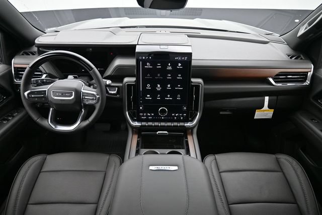 New 2026 GMC Yukon Denali w/ Denali Reserve Package AWD/4WD image 12