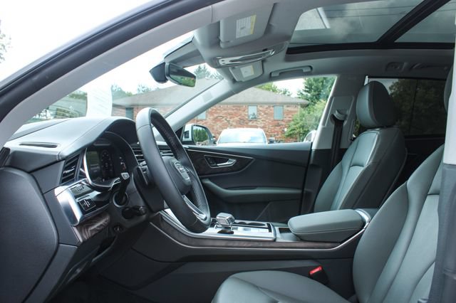Used 2021 Audi Q8 Prestige AWD/4WD image 13