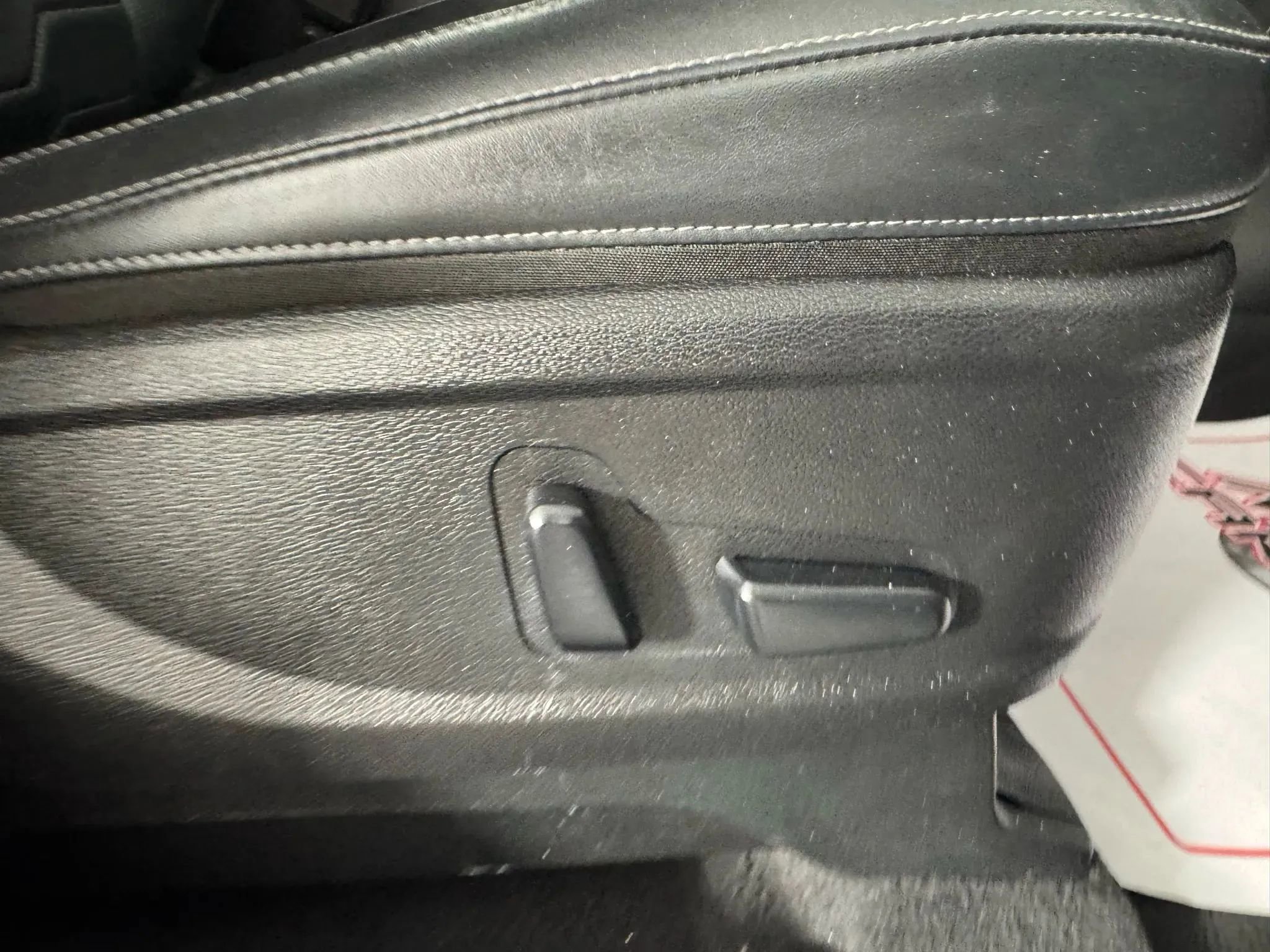 Used 2022 Kia Telluride SX w/ SX Prestige Package AWD/4WD image 39