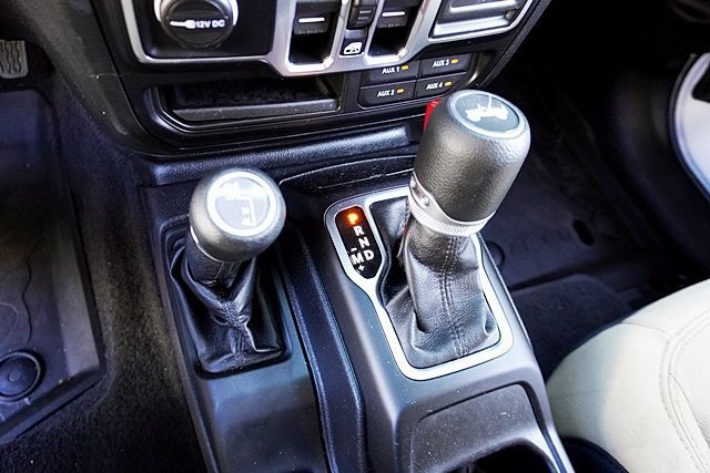 Used 2021 Jeep Wrangler Unlimited Sport AWD/4WD image 40