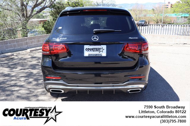 Used 2021 Mercedes-Benz GLC 300 4MATIC image 5