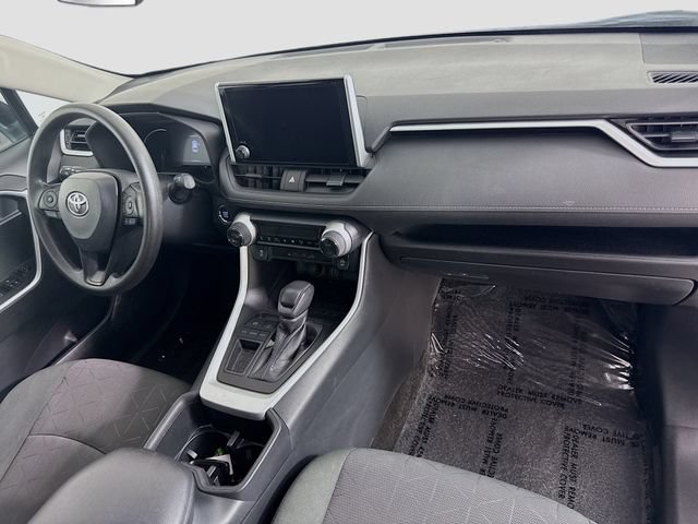 Certified 2023 Toyota RAV4 XLE FWD image 29