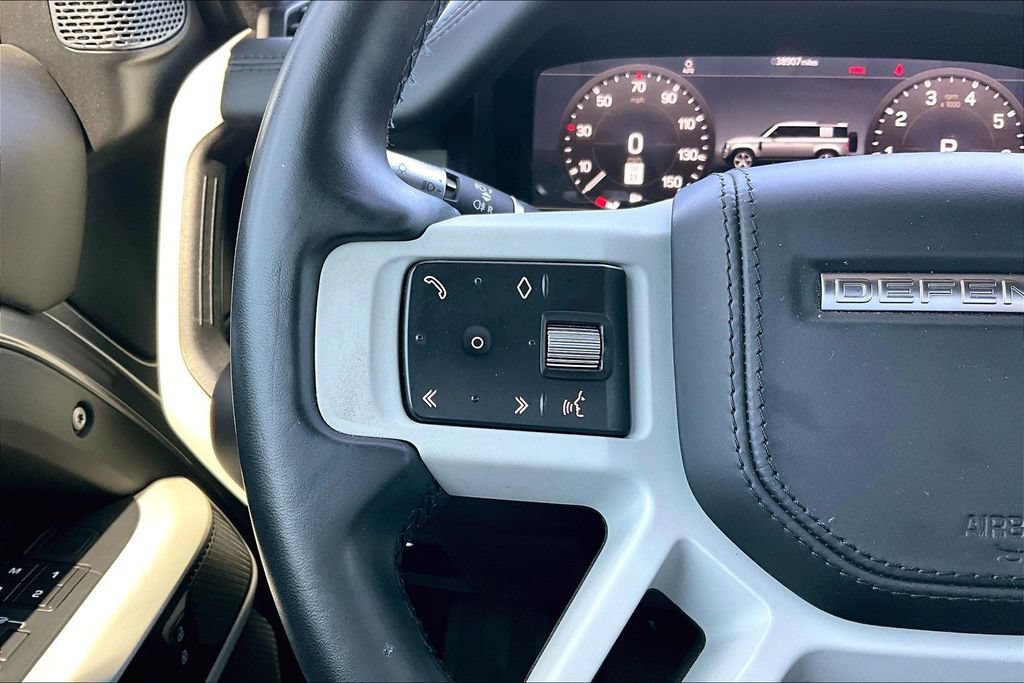 Used 2022 Land Rover Defender 110 X-Dynamic HSE AWD/4WD image 20