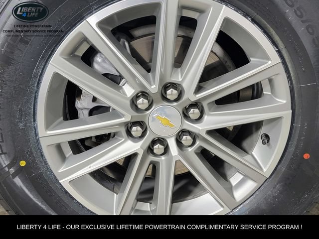 Used 2023 Chevrolet Traverse LT w/ LPO, Floor Liner Package AWD/4WD image 11