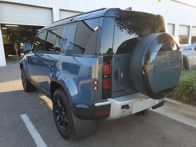 Used 2024 Land Rover Defender 110 S image 3