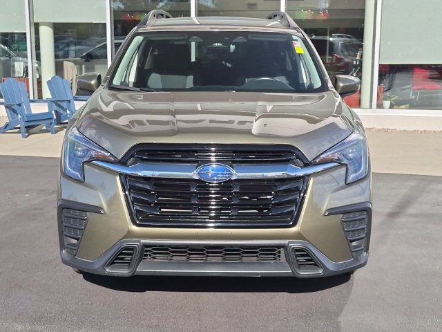 Used 2024 Subaru Ascent Premium w/ Convenience Package AWD/4WD image 9